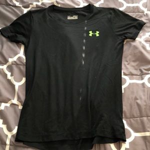 UA women’s t shirt